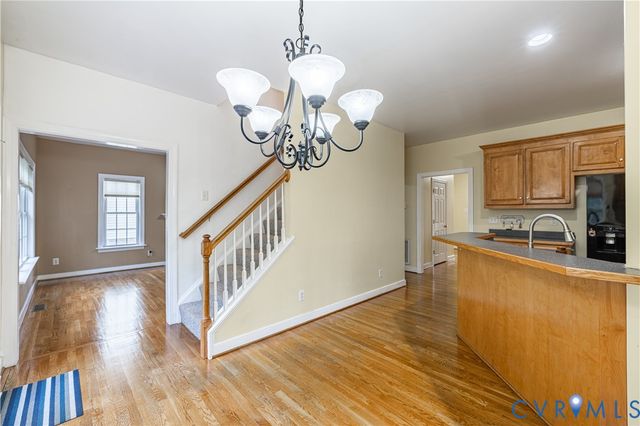 354 Enon Oaks Ln, Chester, VA 23836