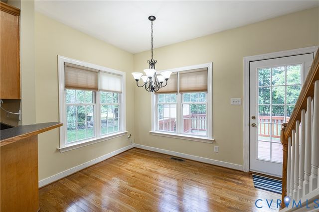 354 Enon Oaks Ln, Chester, VA 23836