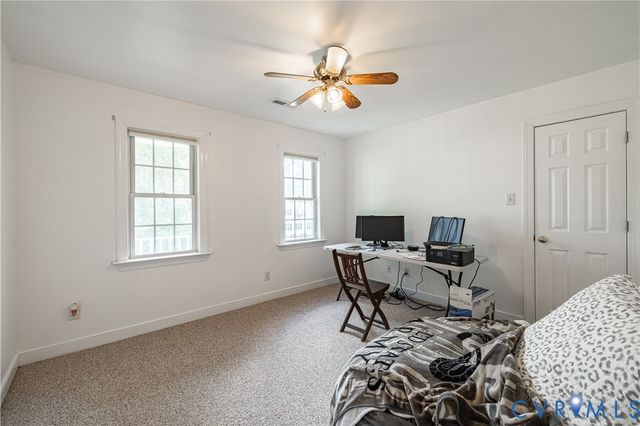 354 Enon Oaks Ln, Chester, VA 23836