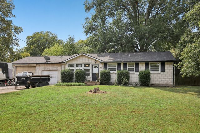 3213 Cloverwood Dr, Nashville, TN 37214