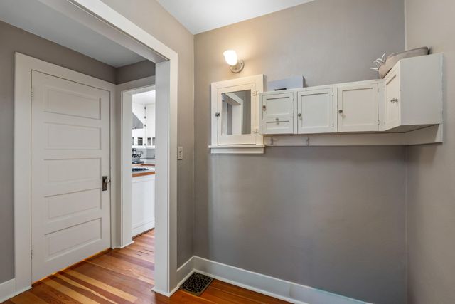 1126 E 29th Ave, Spokane, WA 99203