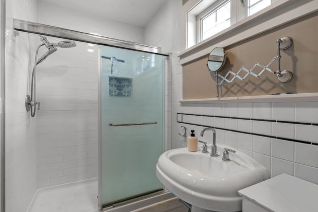 1126 E 29th Ave, Spokane, WA 99203