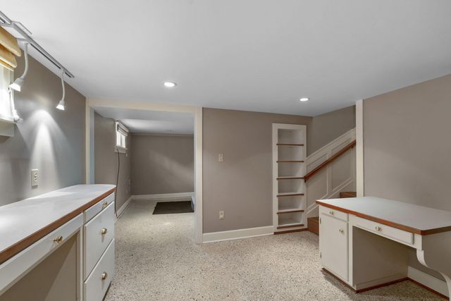 1126 E 29th Ave, Spokane, WA 99203