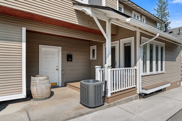 1126 E 29th Ave, Spokane, WA 99203