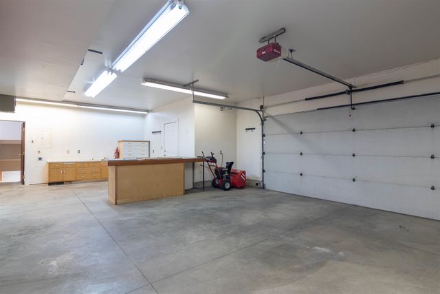 1126 E 29th Ave, Spokane, WA 99203