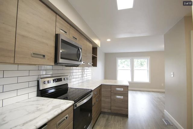 1126 E 29th Ave, Spokane, WA 99203