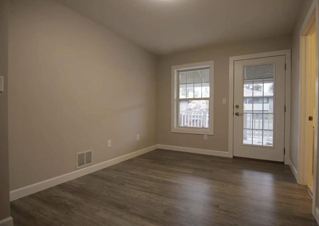 1126 E 29th Ave, Spokane, WA 99203