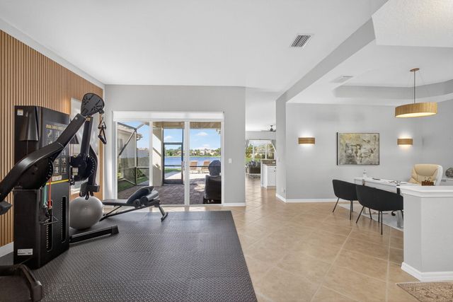 166 Isle Verde Way, Palm Beach Gardens, FL 33418