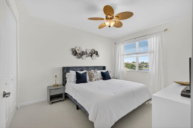 166 Isle Verde Way, Palm Beach Gardens, FL 33418