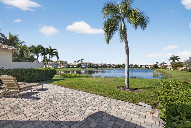 166 Isle Verde Way, Palm Beach Gardens, FL 33418