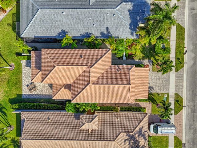 166 Isle Verde Way, Palm Beach Gardens, FL 33418