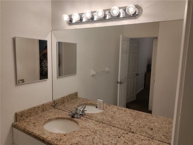 5845 EAGLE CAY Circle, Coconut Creek, FL 33073