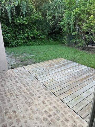 5845 EAGLE CAY Circle, Coconut Creek, FL 33073