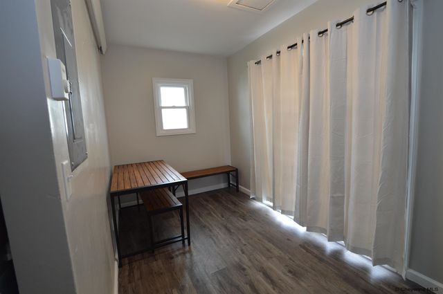 1733 E D ST, Torrington, WY 82240