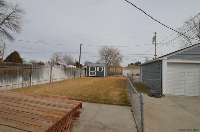 1733 E D ST, Torrington, WY 82240