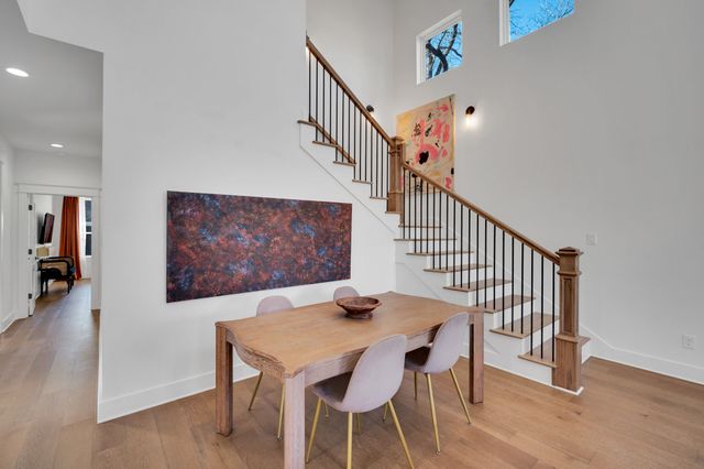 512 E Parks Avenue, Waxahachie, TX 75165