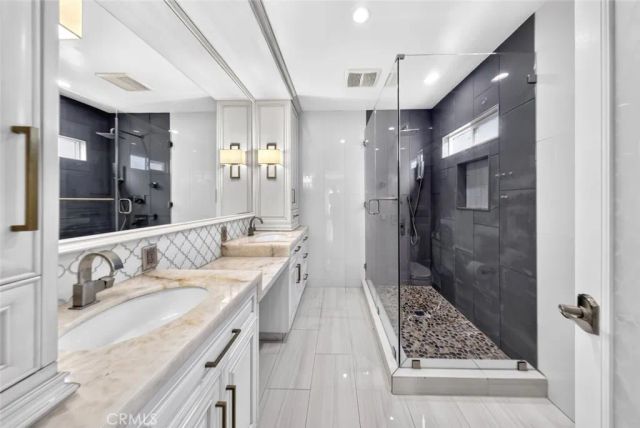 11123 Odell Avenue, Sunland, CA 91040