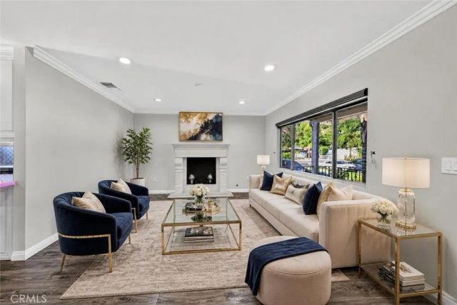 11123 Odell Avenue, Sunland, CA 91040