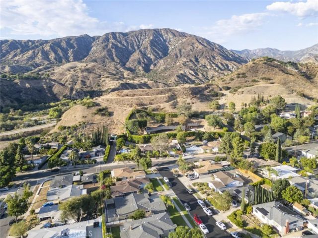 11123 Odell Avenue, Sunland, CA 91040
