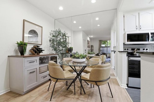 854 Lake Mcclure Drive, San Jose, CA 95123
