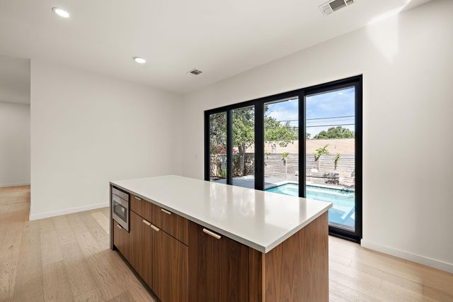 2316 Euclid Ave, Austin, TX 78704