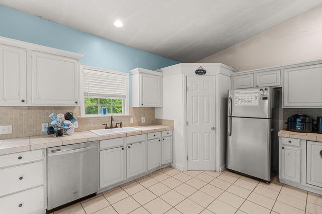 40 Glenn West Dr., Purvis, MS 39475