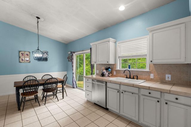 40 Glenn West Dr., Purvis, MS 39475