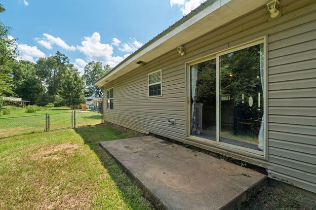 40 Glenn West Dr., Purvis, MS 39475
