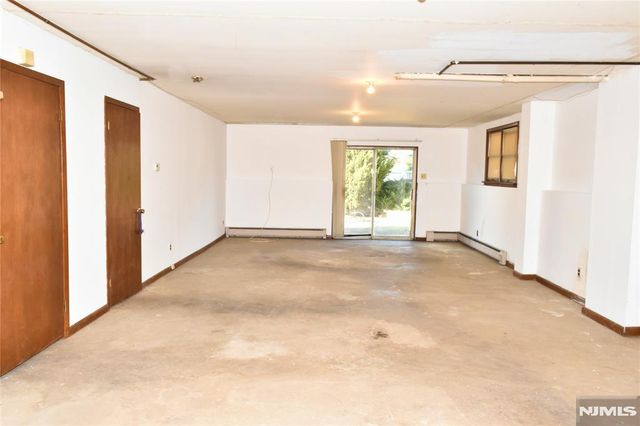 297 Fencsak Avenue, Elmwood Park, NJ 07407