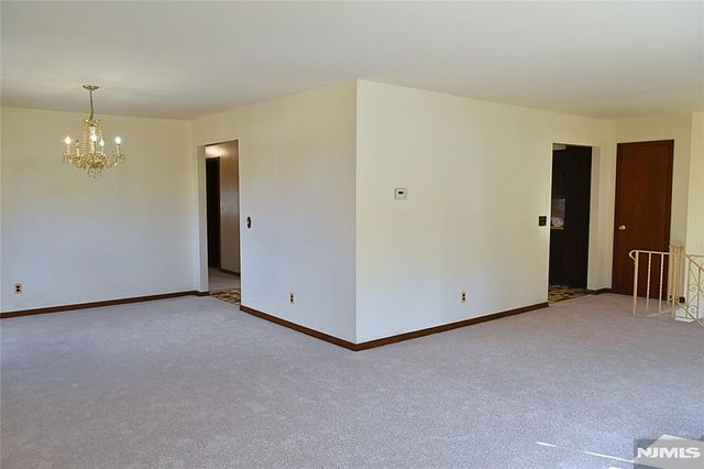 297 Fencsak Avenue, Elmwood Park, NJ 07407