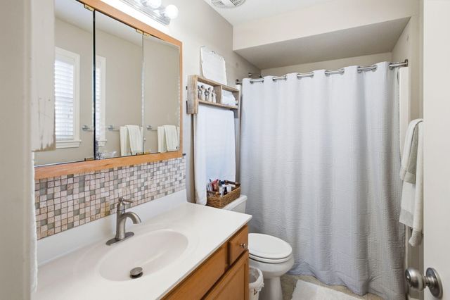 3601 CHAPEL HILL RD, Columbia, MO 65203