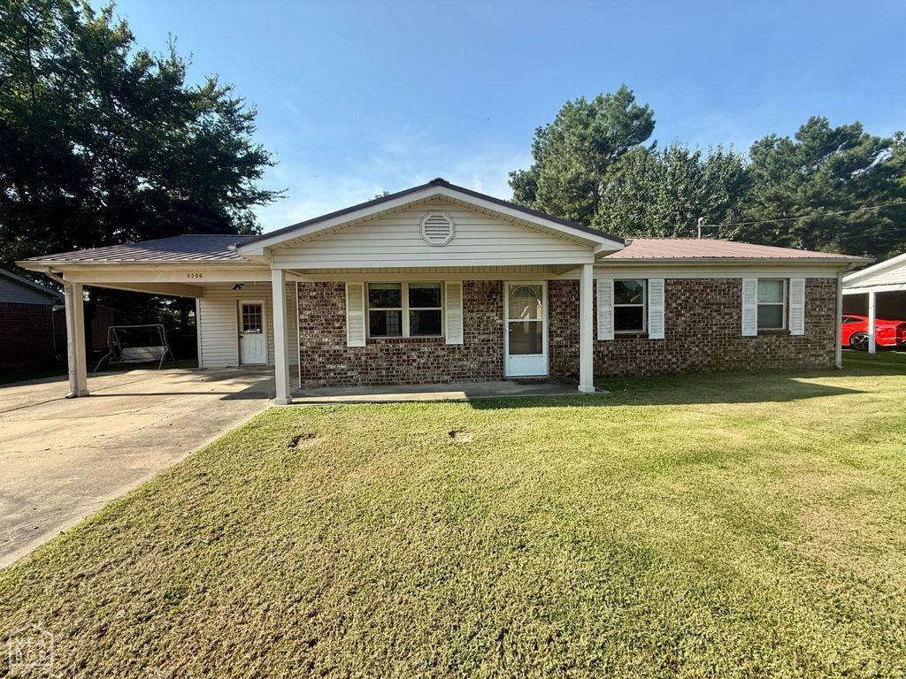 5506 Wendy, Paragould, AR 72450