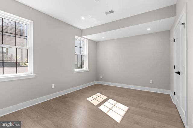 1321 N 2ND ST, Philadelphia, PA 19122