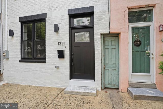 1321 N 2ND ST, Philadelphia, PA 19122