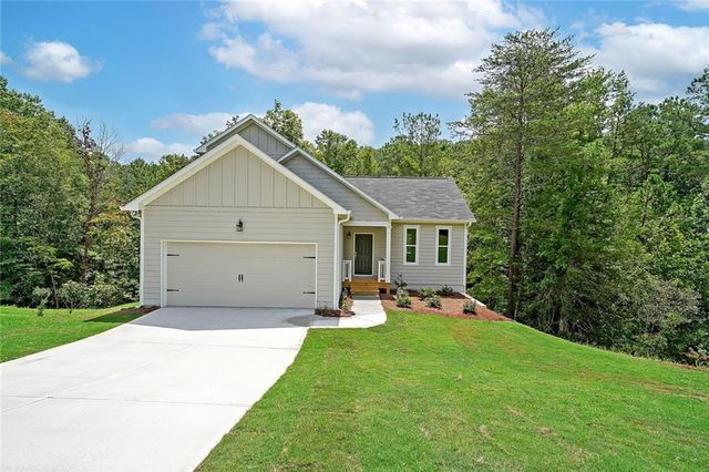 370 West Woods Drive, Dahlonega, GA 30533