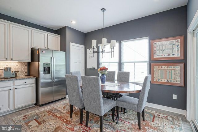 614 VAN BUREN CT, Swedesboro, NJ 08085