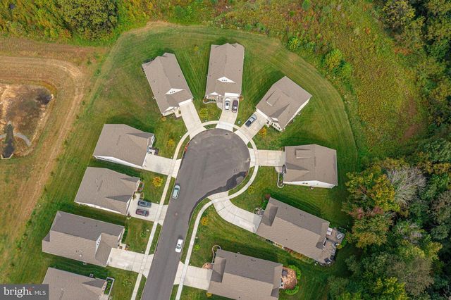 614 VAN BUREN CT, Swedesboro, NJ 08085
