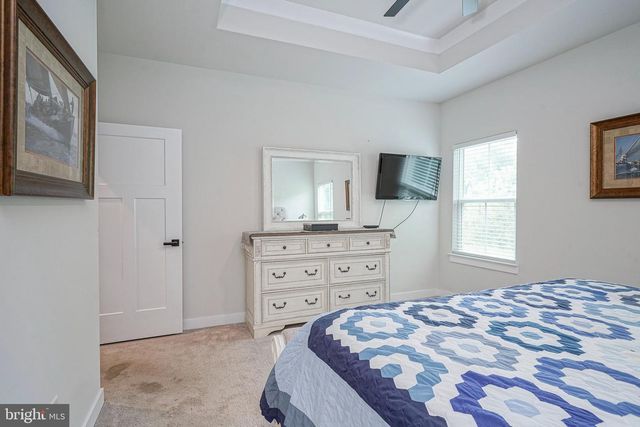 614 VAN BUREN CT, Swedesboro, NJ 08085