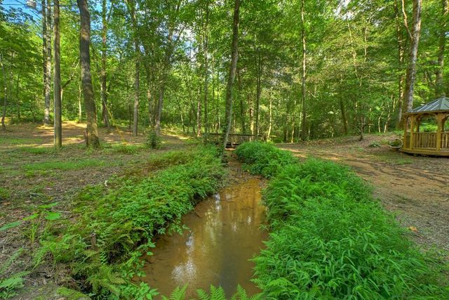 685 Chopped Oak Road, Ellijay, GA 30540
