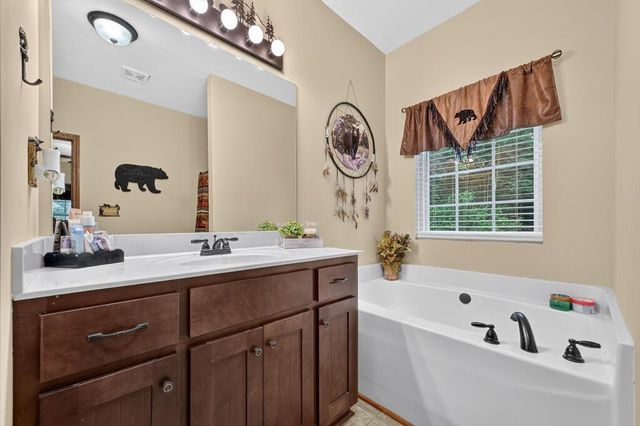 685 Chopped Oak Road, Ellijay, GA 30540