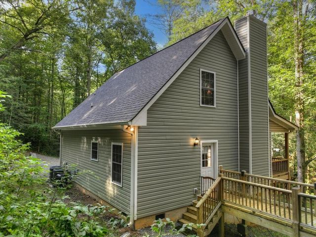 685 Chopped Oak Road, Ellijay, GA 30540