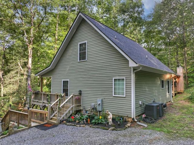 685 Chopped Oak Road, Ellijay, GA 30540
