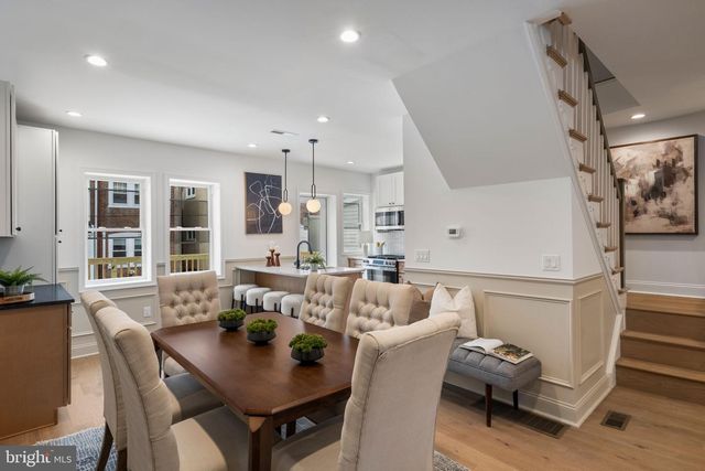 229 W GORGAS LN, Philadelphia, PA 19119