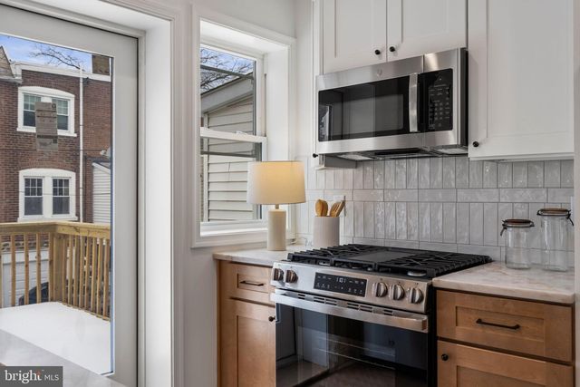 229 W GORGAS LN, Philadelphia, PA 19119