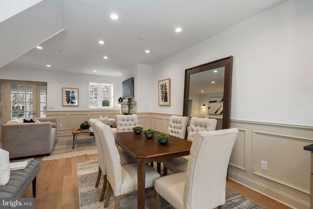 229 W GORGAS LN, Philadelphia, PA 19119