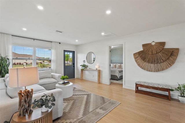 3870 STERLING ROAD, Venice, FL 34293