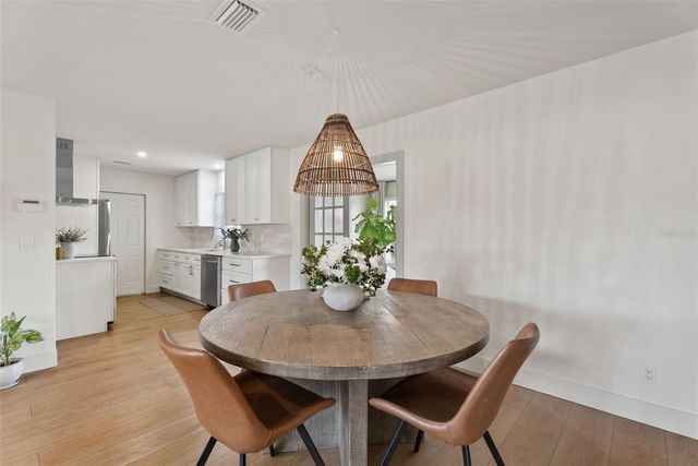 3870 STERLING ROAD, Venice, FL 34293