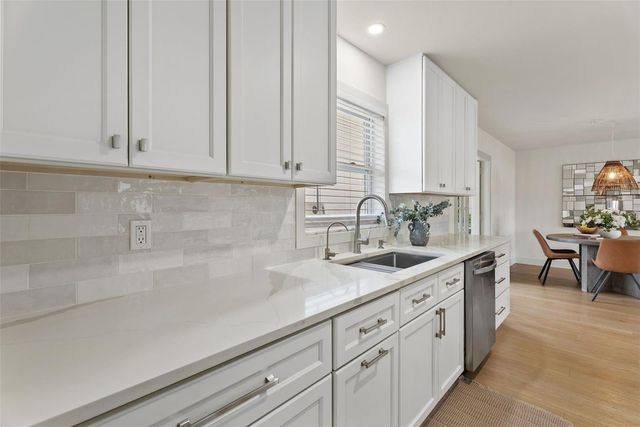 3870 STERLING ROAD, Venice, FL 34293