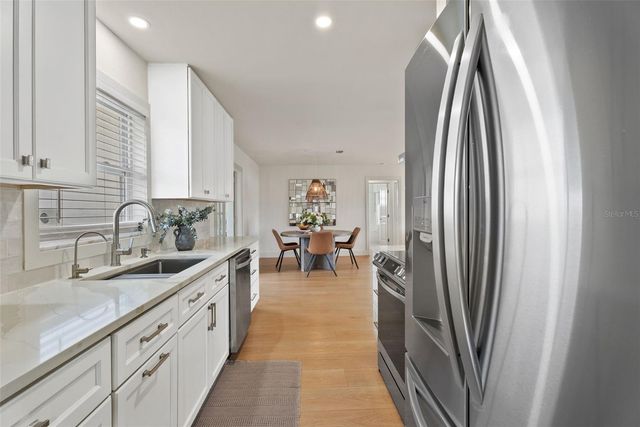 3870 STERLING ROAD, Venice, FL 34293