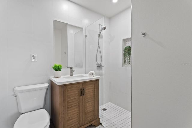 3870 STERLING ROAD, Venice, FL 34293